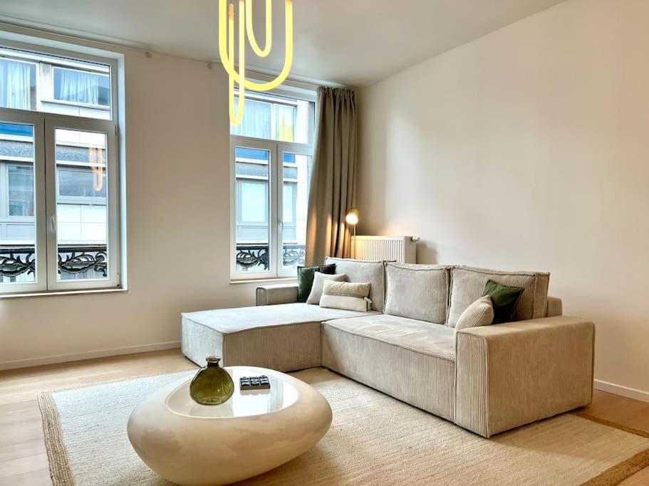 Duplex Chic Et Spacieux - Hypercentre Liegi Esterno foto