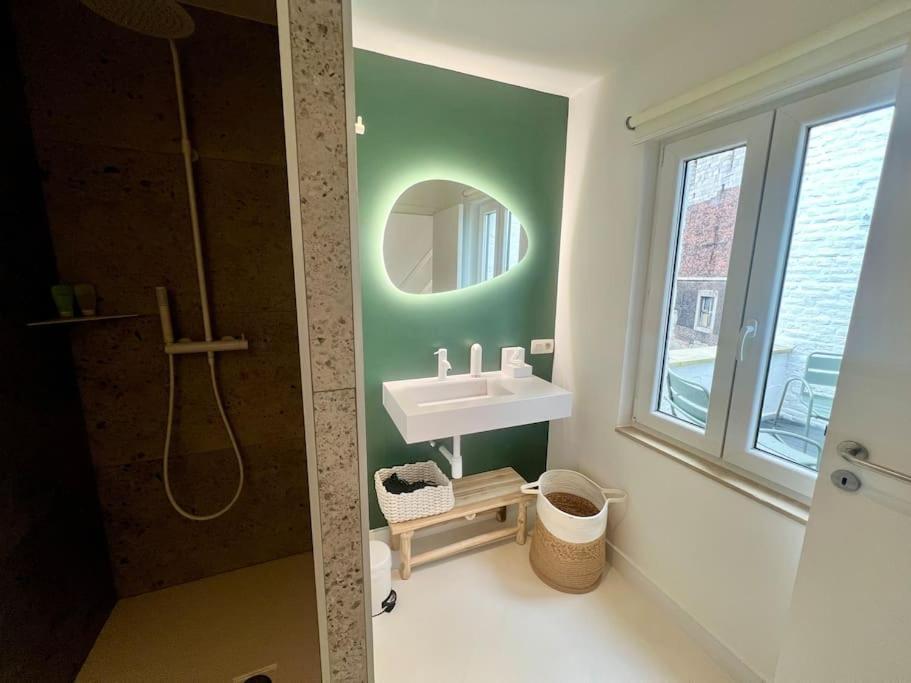 Duplex Chic Et Spacieux - Hypercentre Liegi Esterno foto