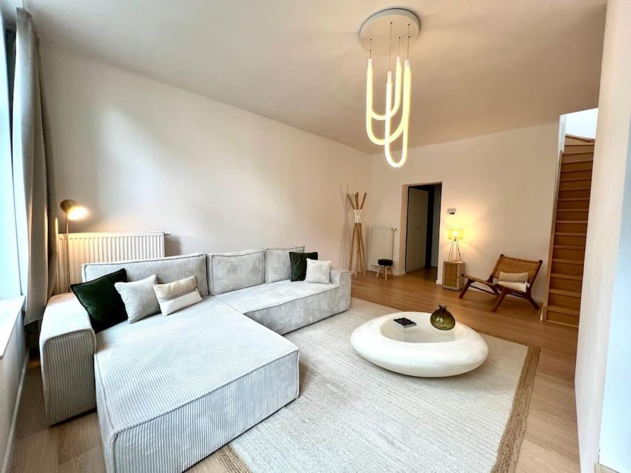 Duplex Chic Et Spacieux - Hypercentre Liegi Esterno foto